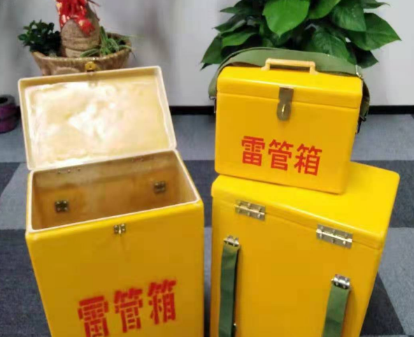 黄流镇玻璃钢雷管箱有哪些特点